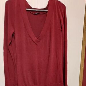 Zenobia v neck sweater  21 inch arm pit to arm pit Burgundy VGC